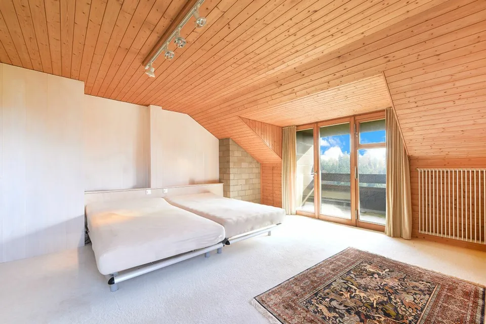 6.5-Zimmer Landsitz mit grossem Grundstück – Foto 9 von 15