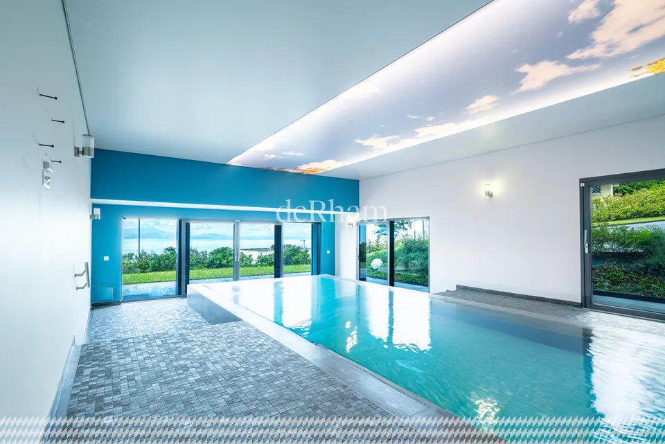 Villa padronale con piscina interna