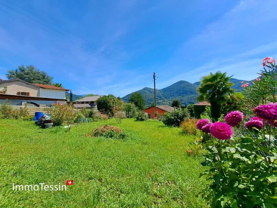 Bauland an schöner & ruhiger Lage mit Weitsicht in Monteggio mit Projekt zum top Preis