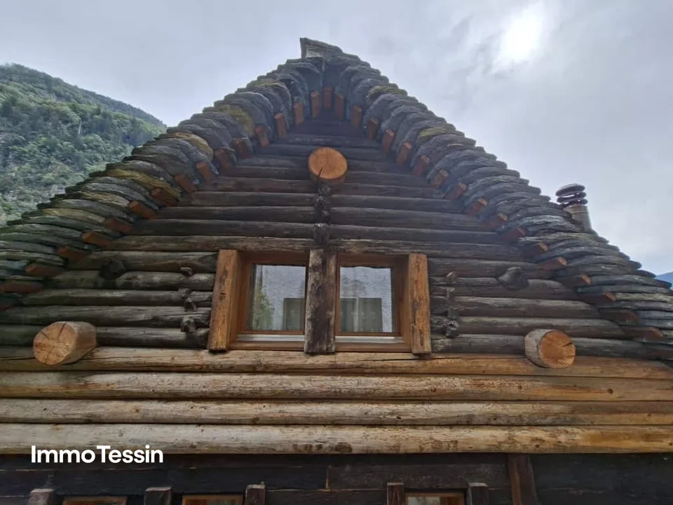 SELTENHEIT: Original Walserhaus mit viel Charme und Platz an sehr ruhiger und gut besonnter Bergsichtlage