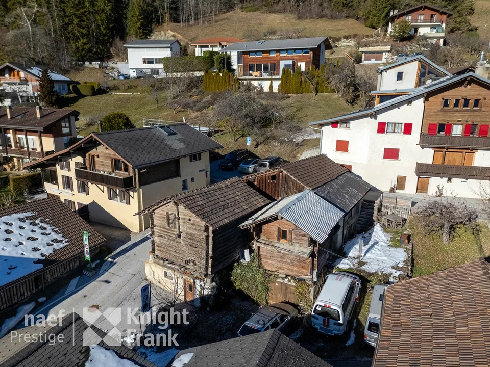 Mazots à rénover - région de Crans-Montana
