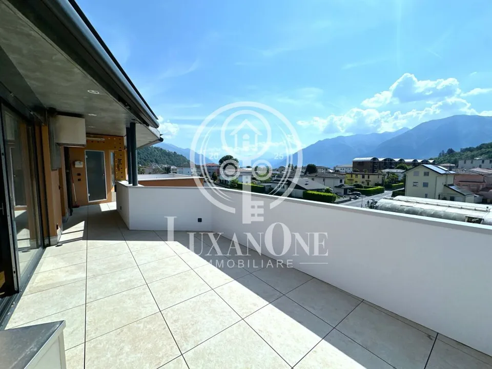 Stilvolle Attikawohnung in sonniger Lage von Losone-Zweitwohnsitz