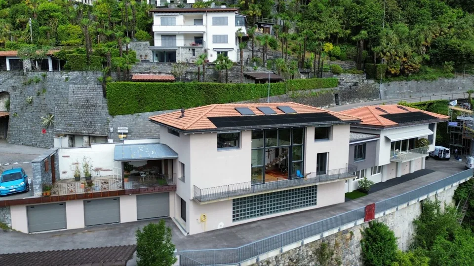 Wo der See auf den Himmel trifft: eine Residenz, die über der Schönheit schwebt