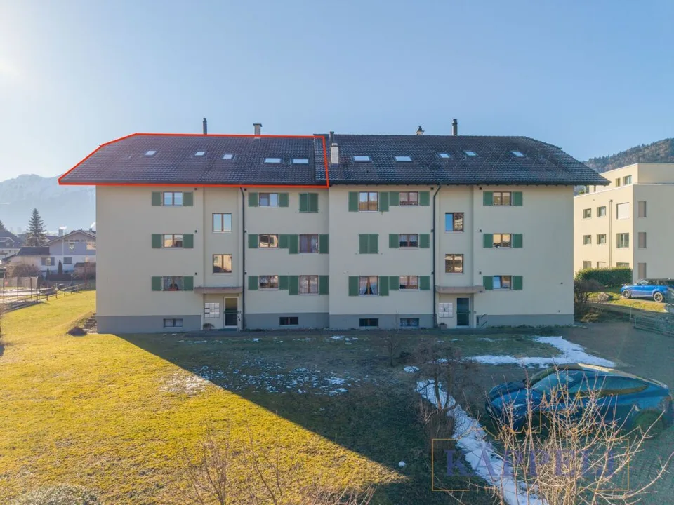 Appartamento di 5,5 locali sotto il tetto nel centro di Wattenwil – foto 13 di 13