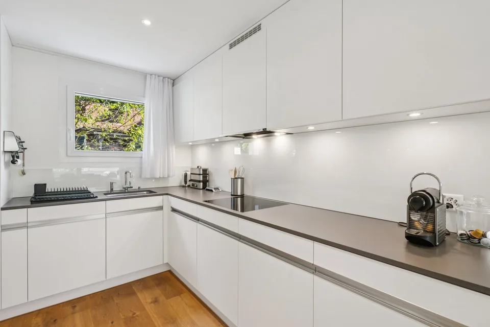 Appartement attrayant de 4,5 pièces - environnement naturel – photo 6 sur 11