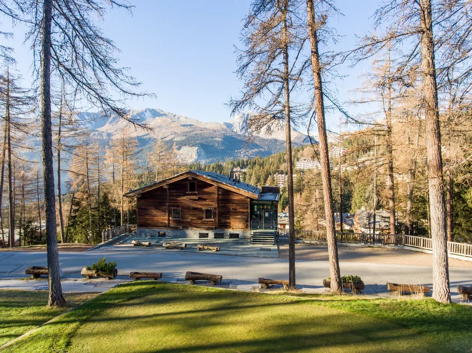 Luxurious Triplex - Crans Montana