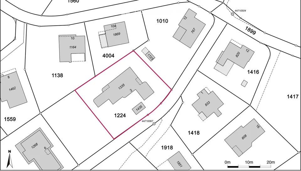 Ampia casa unifamiliare di 9,5 locali con vista panoramica