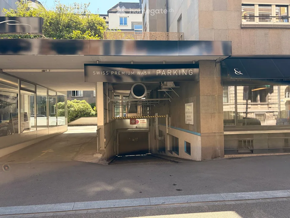 Parkieren im Herzen von Zürich – Attraktive Tiefgaragen-Parkplätze