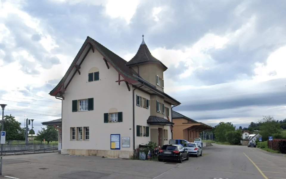 Parkplatz am Bahnhof Hauptwil