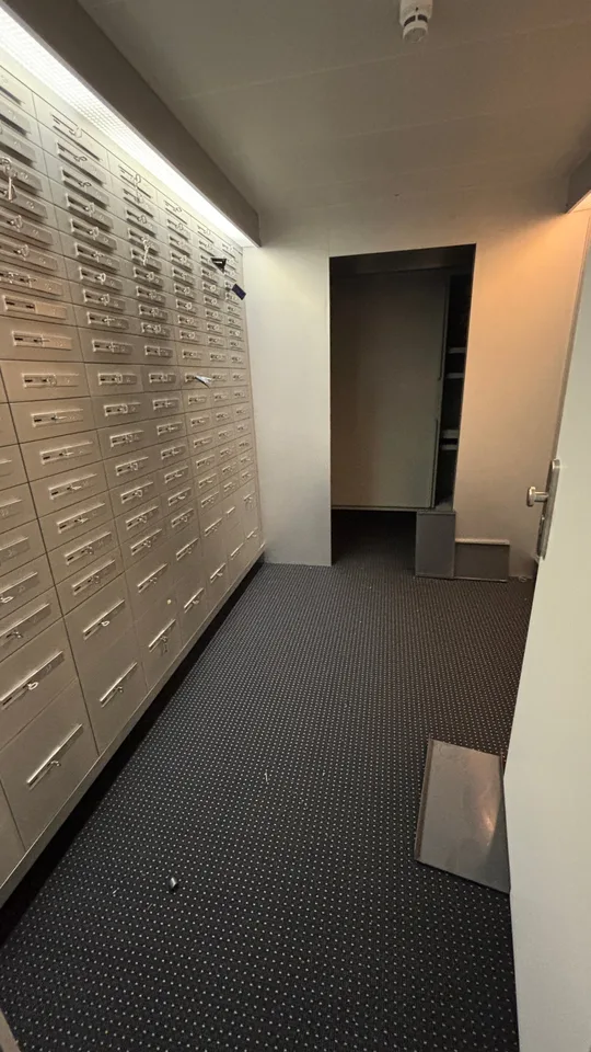 Oggetto commerciale rappresentativo in posizione ideale a Unterkulm, uso polivalente