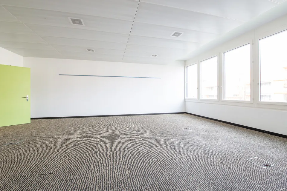 Voll ausgebaute Büroflächen mit guter Infrastruktur