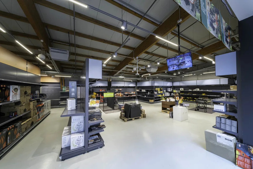 Grosszügige Ladenfläche mit 2'500m2 - MParc Delemont – Foto 8 von 13