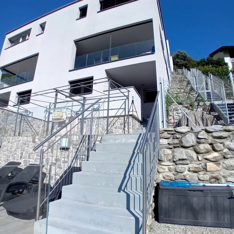 Accogliente e spaziosa villa con vista aperta!