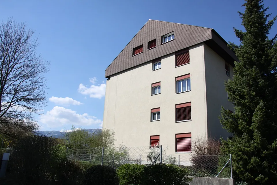Aussenparkplätze zu vermieten