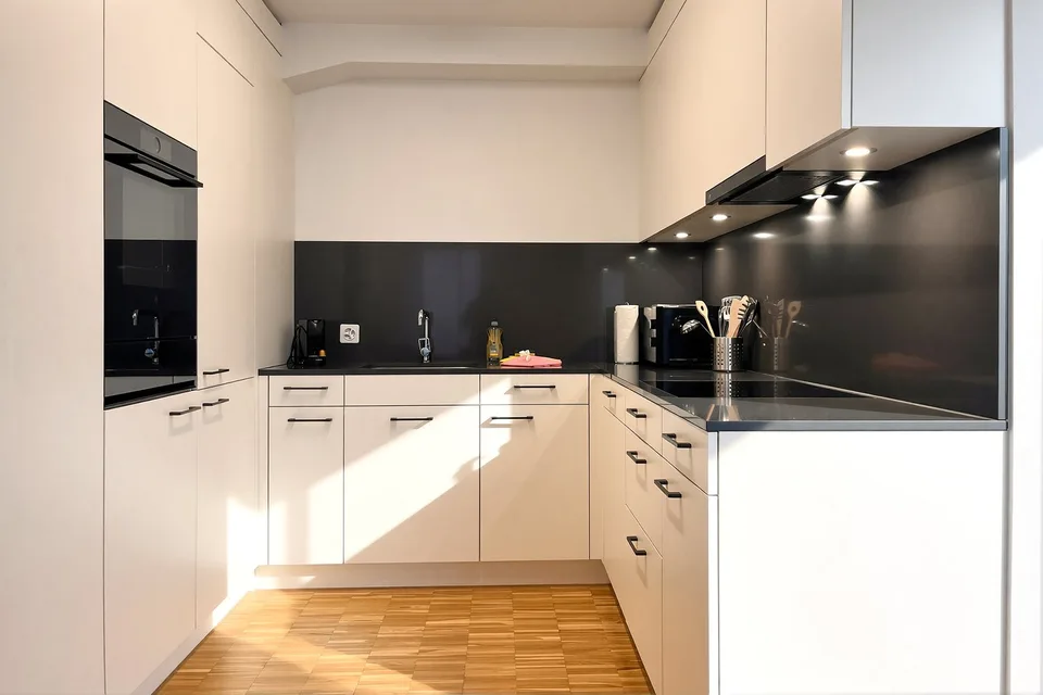 Möblierte 2.5 Zimmer-Wohnung an Top Lage in Zug – Foto 6 von 8