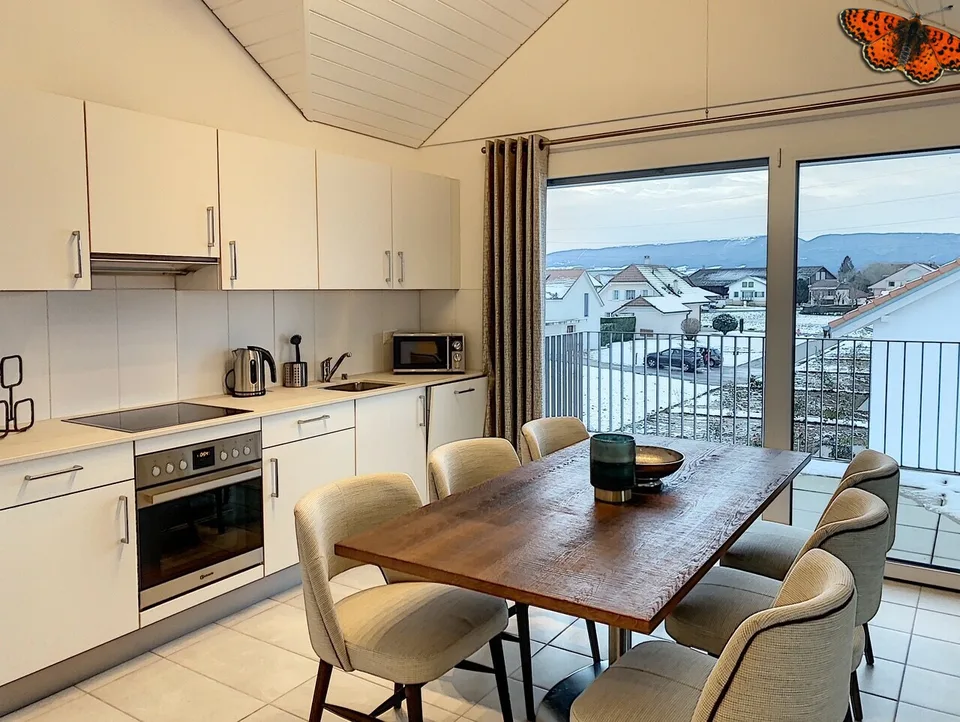 3 ½ pièces - Meublé avec balcon !