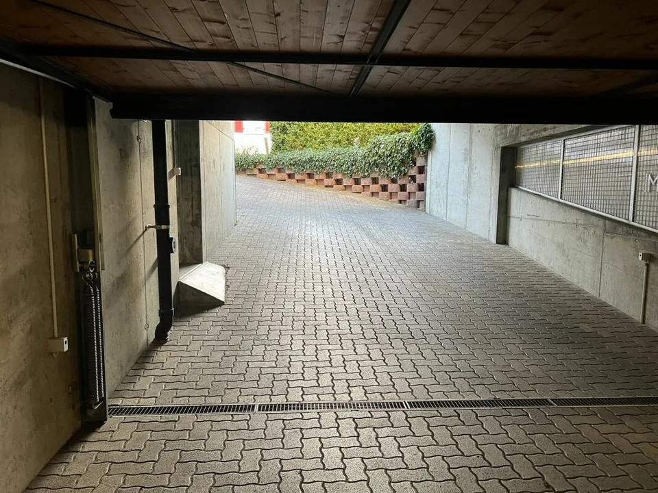Parcheggi coperti & parcheggi esterni
