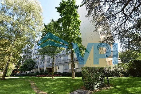 Au calme quartier Champel - joli studio spacieux, entièrement meublé