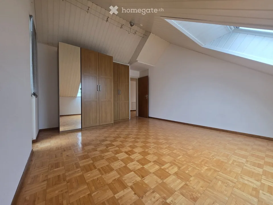 Schönes 3.5-Zimmer-Wohnung mit Garage