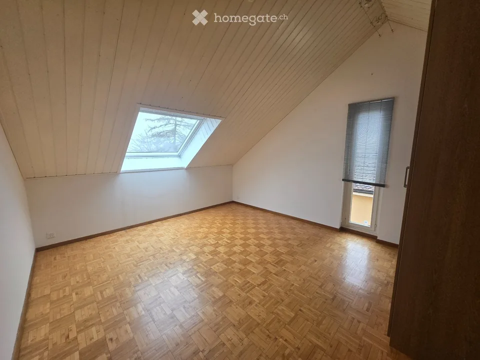 Schönes 3.5-Zimmer-Wohnung mit Garage