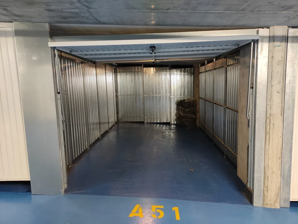 GARAGE BOX À LOUER DANS UN PARKING SOUTERRAIN À SIERRE