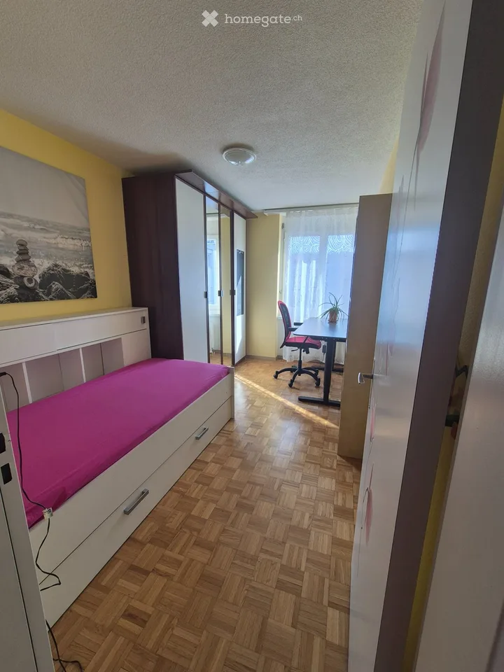 Camera ammobiliata in condivisione con bagno privato a Zurigo