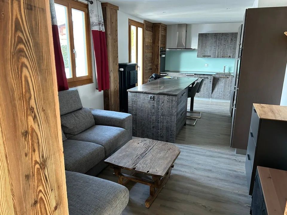 Appartement meublé de 3.5 pièces avec balcons - 90m2