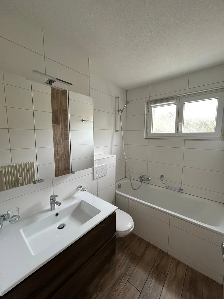 Zu vermieten: 4.5-Zimmer-Wohnung mit Balkon - Pont 10, Tramelan