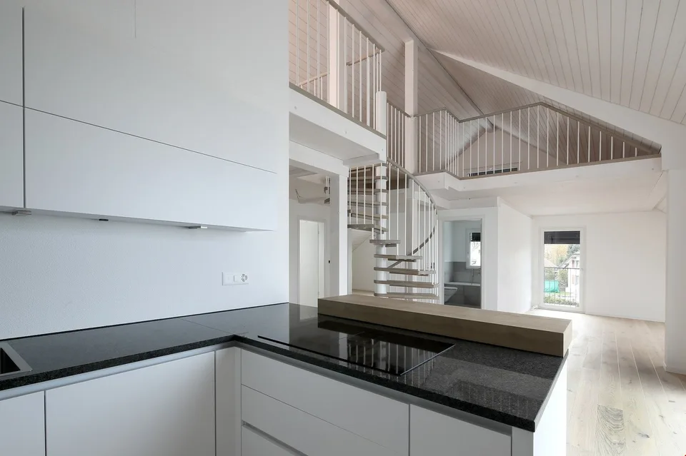 Dachwohnung mit Galerie im Eigentumsstandard