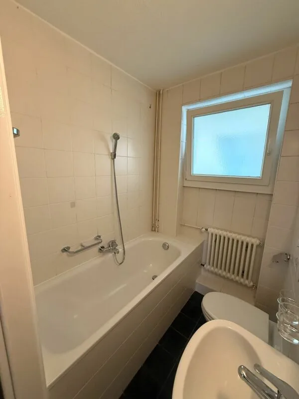 Bello appartamento 3 camere - centrale e disponibile immediatamente