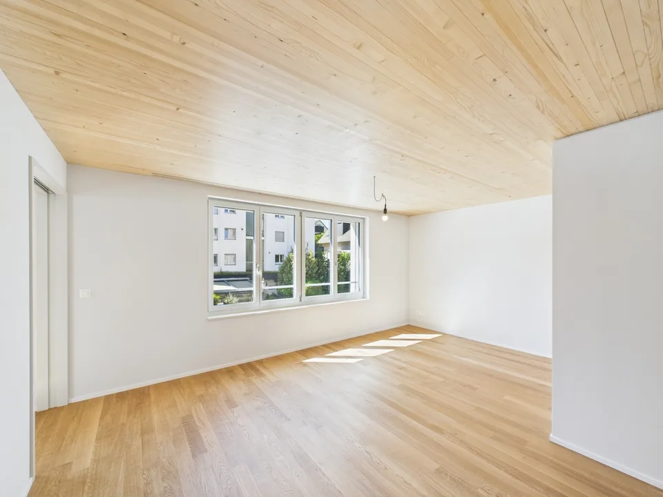Familienfreundliche 3.5-Zimmer-Neubauwohnung mit Kindergarten im Areal