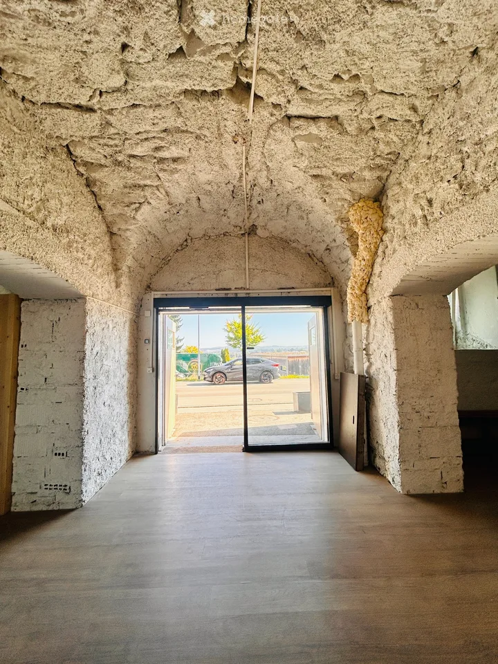 Locale commerciale affascinante in un edificio storico – Boswil