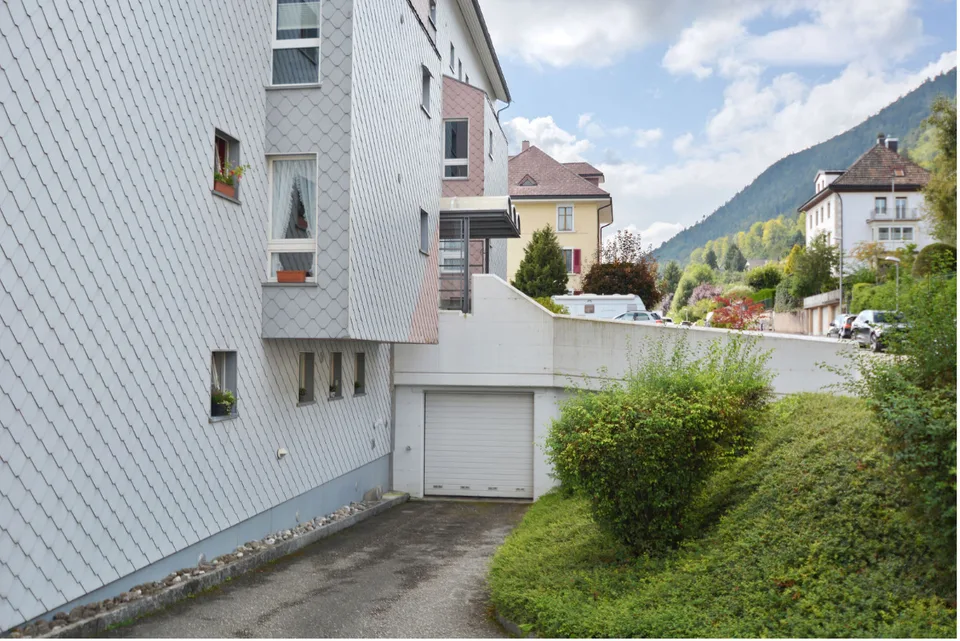 Spacieux appartement 4.5 pièces avec balcon et vue sur les montagnes à Saint-Imier