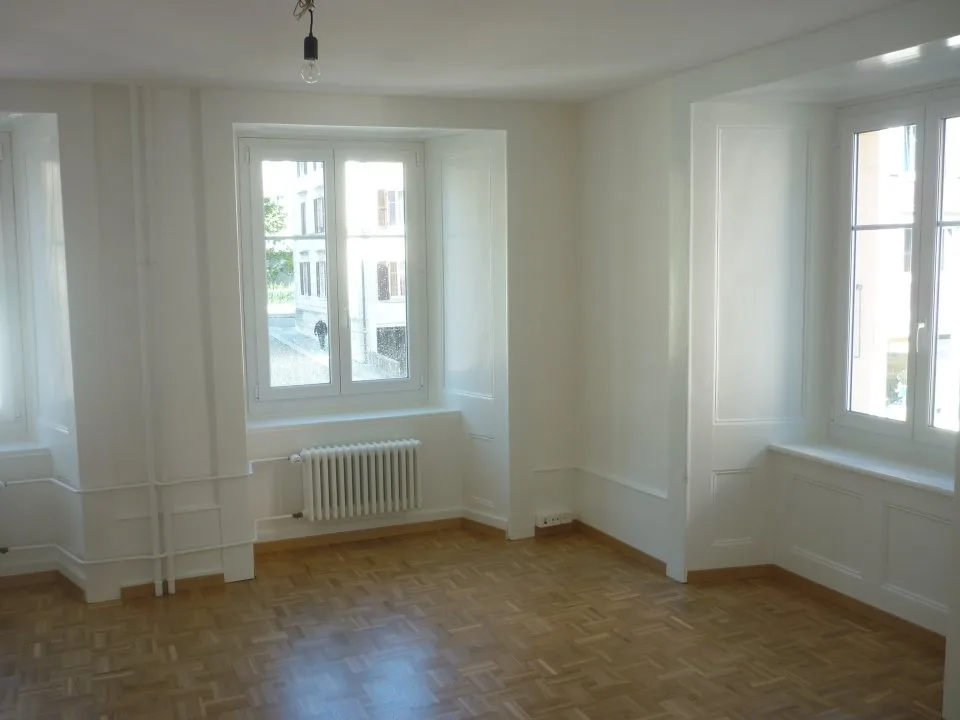 01036 - Wohnung 3 Zimmer - Serre 9 - La Chaux-de-Fonds