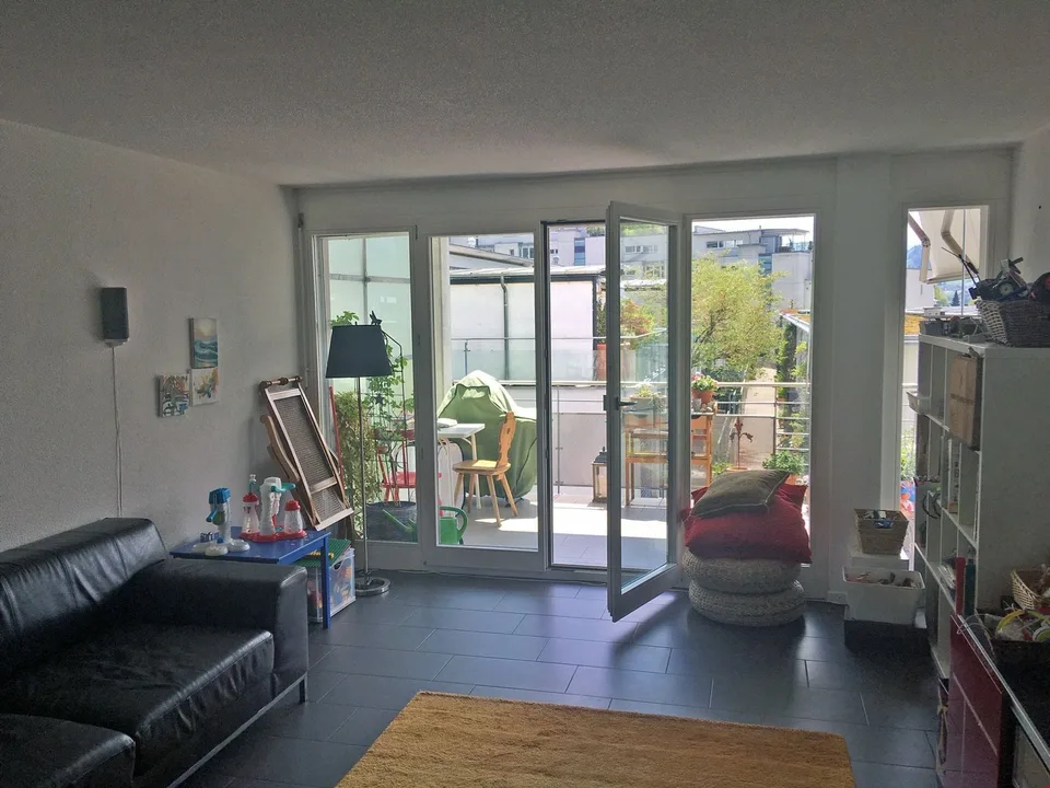 Appartamento moderno 3.5 locali con vista sul Gürbetal