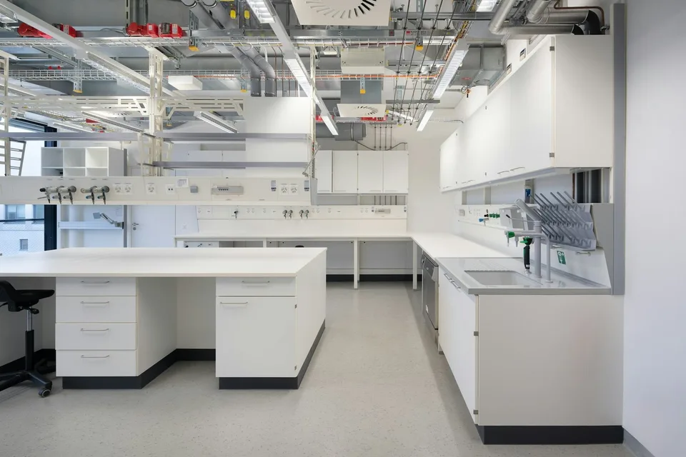 SONUVO - LABOR & LIFESCIENCE CAMPUS ALLSCHWIL – Foto 11 von 12