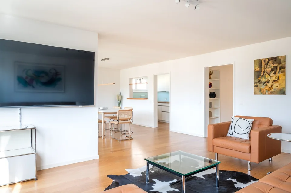 Modern 4.5-room apartment with mountain and lake view in Lucerne