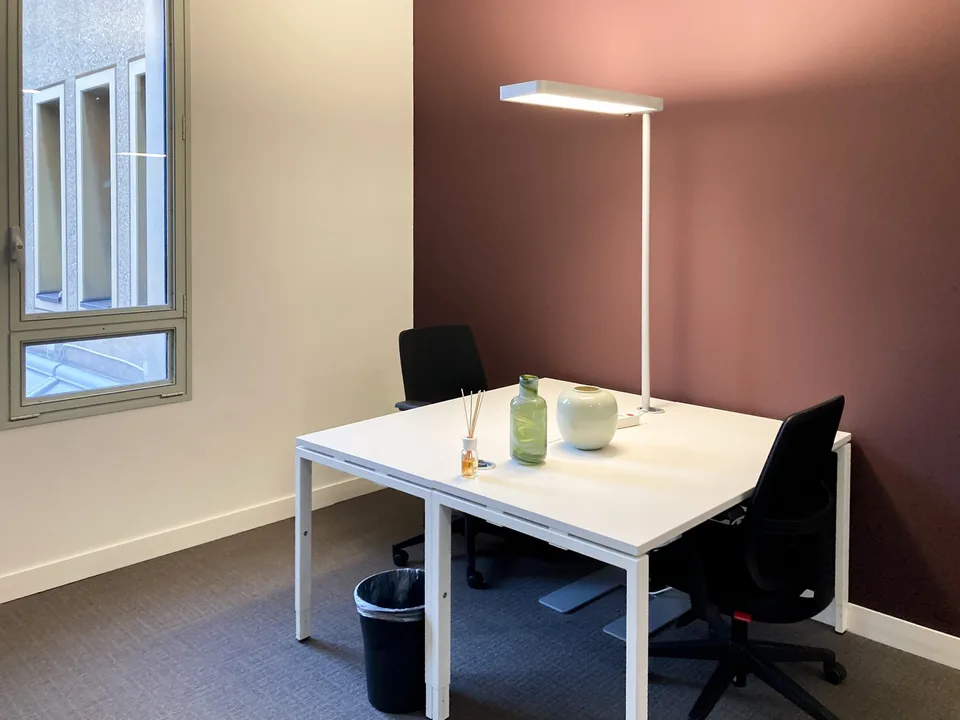 Ufficio all-inclusive per 3 a Regus Quartiere Maghetti