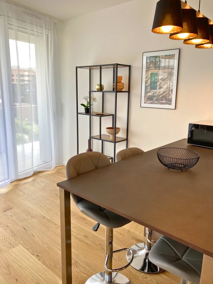 Affascinante appartamento di 2,5 locali a Nyon – Disponibile da luglio 2026