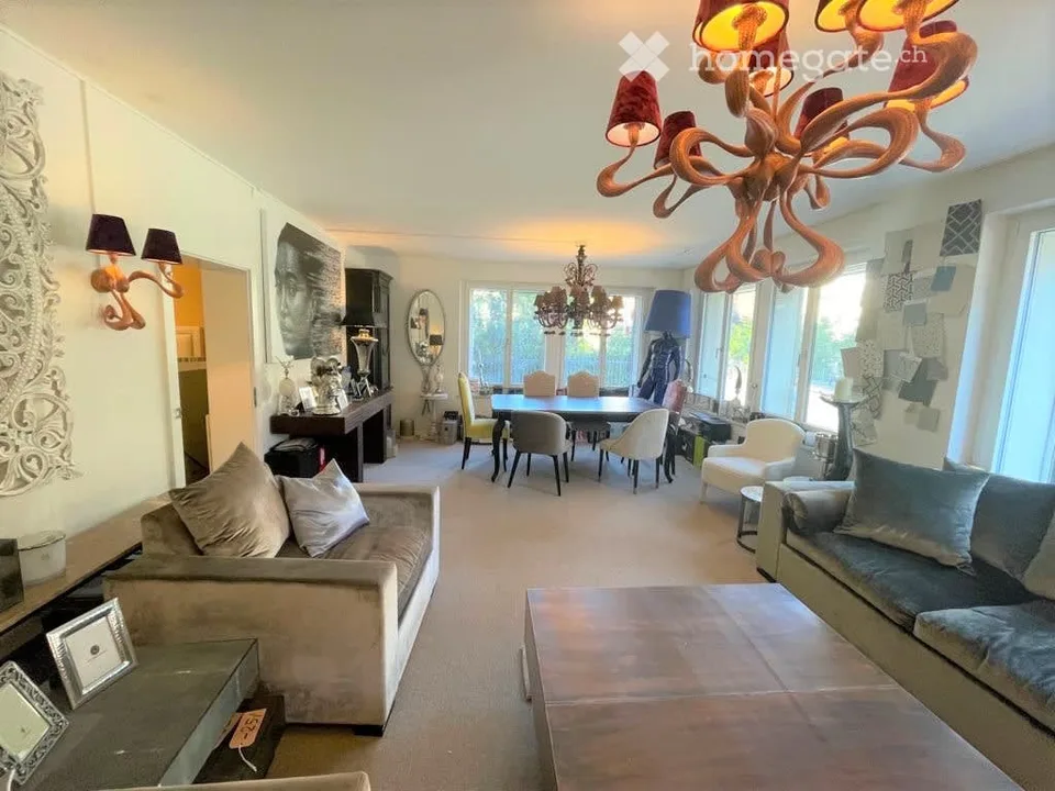 Büro, Praxis oder Showroom an bester Lage im Seefeld – sofort verfügbar