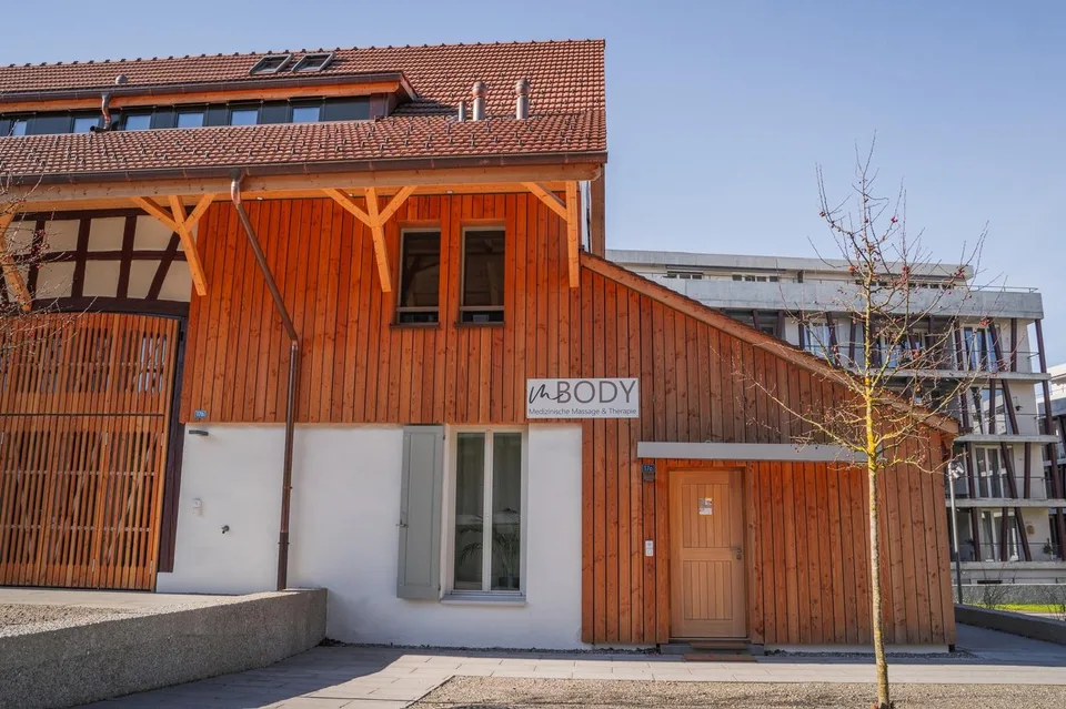 Bureau / Locaux Commerciaux, Modernes et Neufs, Précédemment Utilisés comme Cabinet de Massage – photo 8 sur 16