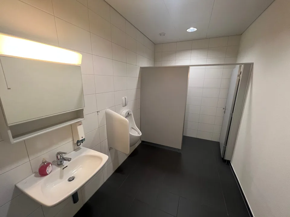 Exklusive Geschäftsfläche in Top-Lage - Ihr Schlüssel zum Erfolg! – Foto 25 von 28
