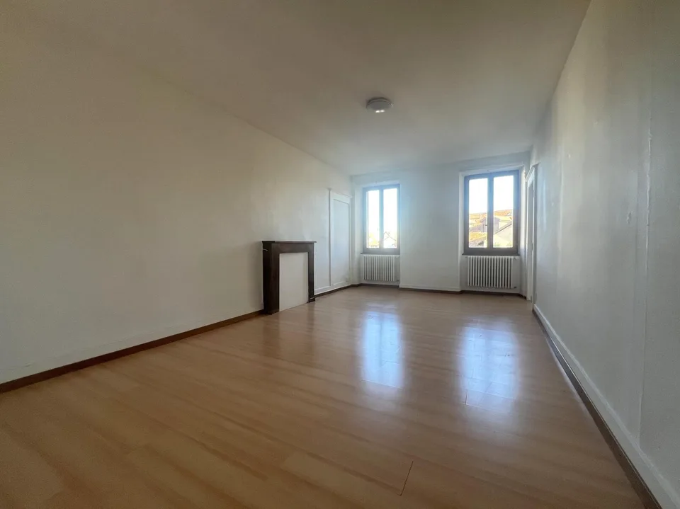 6.5 Zimmer Einfamilienhaus in Trélex | UrbanHome