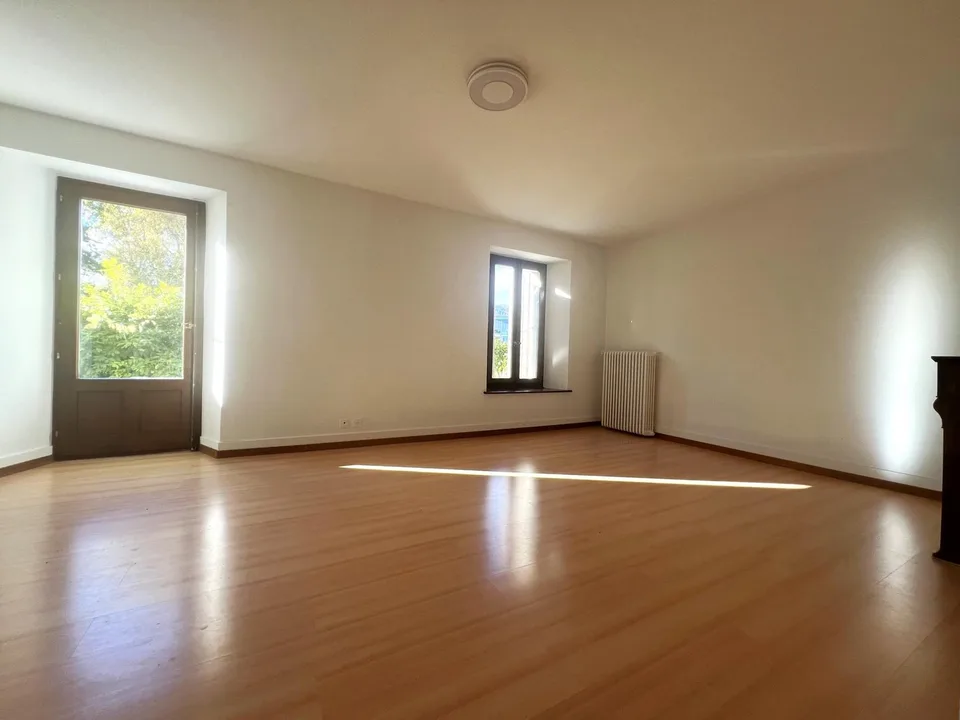 6.5 Zimmer Einfamilienhaus in Trélex | UrbanHome