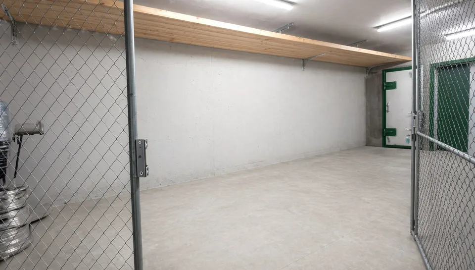 Magazzino in posizione centrale