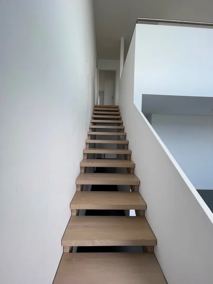 Schönes Dachgeschoss-Duplex mit Seeblick!
