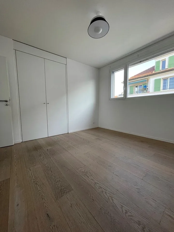 Schönes Dachgeschoss-Duplex mit Seeblick!