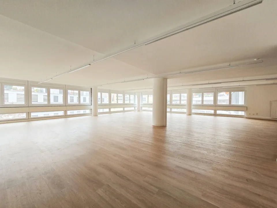 Ufficio rinnovato di 230m2 - Centro città di Losanna – foto 8 di 13