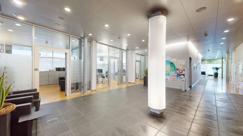 Repräsentative Büro- und Gewerbeflächen an zentraler Lage in Buchs – flexibel nutzbar