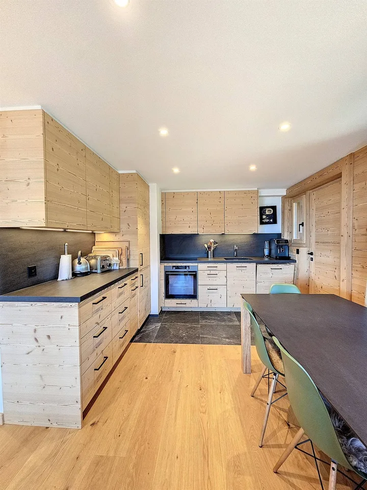 Magnifico Duplex | 4 Camere Interamente Ristrutturate a Verbier!